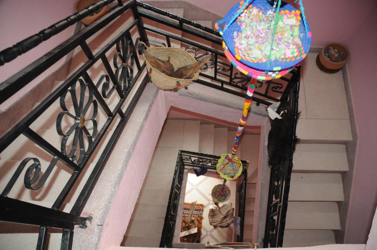 Ouarzazate Youth Hostel Yho Tajda מראה חיצוני תמונה