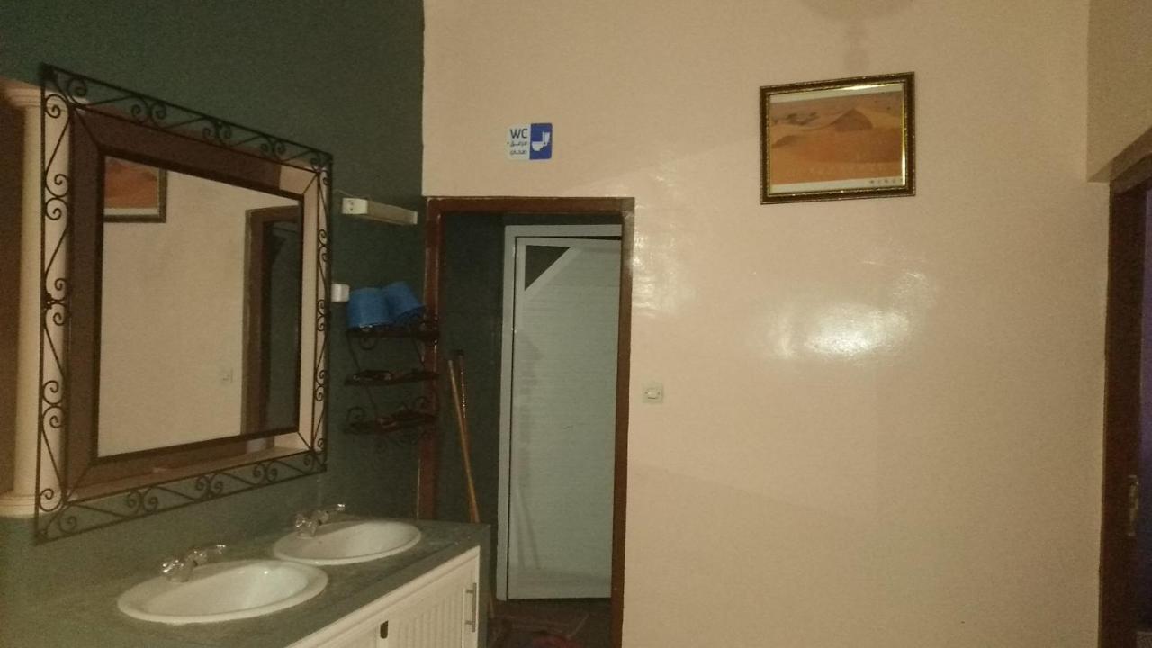 Tajda Auberge De La Jeunesse מראה חיצוני תמונה